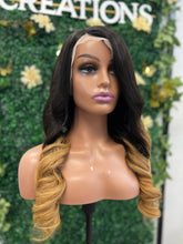 Load image into Gallery viewer, 1b/honey blonde ombré wig
